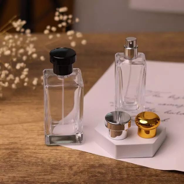 empty luxury perfume spary bottles