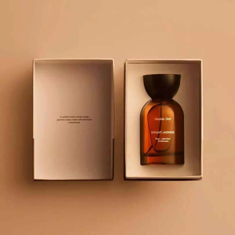 luxury perfume spary bottles overall brand look or logo design